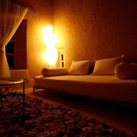 مبيت وإفطار الكيلا دي مجونة كسبا ايت موسى الغرفة الصورة